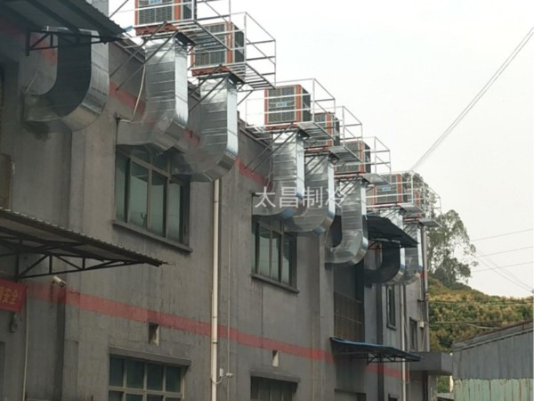 深圳市某打磨車間環(huán)?？照{(diào)降溫工程